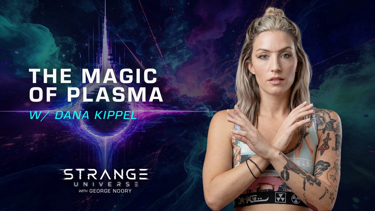 Dana Kippel in conversation with George Noory on the Strange Universe set.